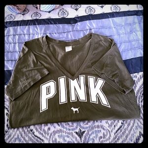 Short sleeve pink shirt